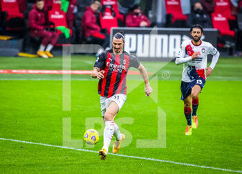 2021-02-07 - Zlatan Ibrahimovic of AC Milan in action - AC MILAN VS CROTONE FC - ITALIAN SERIE A - SOCCER