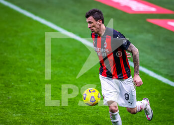 2021-02-07 - Mario Mandzukic of AC Milan in action - AC MILAN VS CROTONE FC - ITALIAN SERIE A - SOCCER