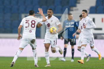 2021-02-06 - Gleison Bremer (Torino FC) celebrates after scoring the second goal for Torino FC - ATALANTA BC VS TORINO FC - ITALIAN SERIE A - SOCCER