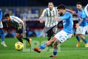 2021-02-13 - Lorenzo Insigne of Napoli scores 1-0 goal by penalty during the Italian championship Serie A football match between SSC Napoli and Juventus FC on February 13, 2021 at Diego Armando Maradona Stadium in Naples, Italy - Photo Federico Proietti / DPPI - SSC NAPOLI AND JUVENTUS FC - ITALIAN SERIE A - SOCCER