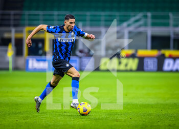 2021-02-14 - Achraf Hakimi of FC Internazionale in action - FC INTERNAZIONALE VS SS LAZIO  - ITALIAN SERIE A - SOCCER