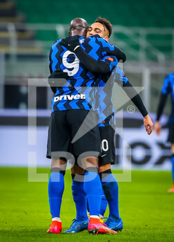 2021-02-14 - Romelu Lukaku of FC Internazionale celebrates with Lautaro Martínez of FC Internazionale - FC INTERNAZIONALE VS SS LAZIO  - ITALIAN SERIE A - SOCCER