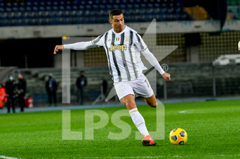 2021-02-27 - tiro di Cristiano Ronaldo (Juventus FC) - HELLAS VERONA VS JUVENTUS - ITALIAN SERIE A - SOCCER