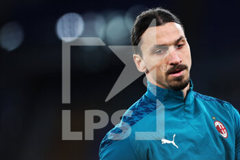 2021-02-28 - Zlatan Ibrahimovic of Milan reacts during warm up before the Italian championship Serie A football match between AS Roma and AC Milan on February 28, 2021 at Stadio Olimpico in Rome, Italy - Photo Federico Proietti / DPPI - AS ROMA AND AC MILAN - ITALIAN SERIE A - SOCCER