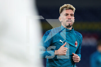 2021-02-28 - Samuel Castillejo warming up before the Italian championship Serie A football match between AS Roma and AC Milan on February 28, 2021 at Stadio Olimpico in Rome, Italy - Photo Federico Proietti / DPPI - AS ROMA AND AC MILAN - ITALIAN SERIE A - SOCCER