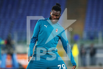 2021-02-28 - Franck Kessie of Milan warming up before the Italian championship Serie A football match between AS Roma and AC Milan on February 28, 2021 at Stadio Olimpico in Rome, Italy - Photo Federico Proietti / DPPI - AS ROMA AND AC MILAN - ITALIAN SERIE A - SOCCER