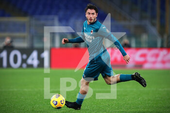 2021-02-28 - Davide Calabria of Milan in action during the Italian championship Serie A football match between AS Roma and AC Milan on February 28, 2021 at Stadio Olimpico in Rome, Italy - Photo Federico Proietti / DPPI - AS ROMA AND AC MILAN - ITALIAN SERIE A - SOCCER
