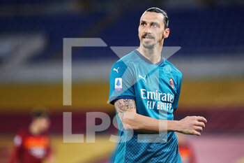 2021-02-28 - Zlatan Ibrahimovic of Milan reacts during the Italian championship Serie A football match between AS Roma and AC Milan on February 28, 2021 at Stadio Olimpico in Rome, Italy - Photo Federico Proietti / DPPI - AS ROMA AND AC MILAN - ITALIAN SERIE A - SOCCER