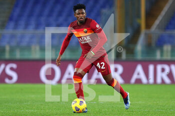 2021-02-28 - Amadou Diawara of Roma in action during the Italian championship Serie A football match between AS Roma and AC Milan on February 28, 2021 at Stadio Olimpico in Rome, Italy - Photo Federico Proietti / DPPI - AS ROMA AND AC MILAN - ITALIAN SERIE A - SOCCER