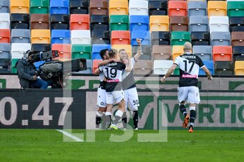 2021-02-28 - Ilija Nestorovski (Udinese) celebrates after scoring a goal 1-0 with teammates - UDINESE CALCIO VS ACF FIORENTINA - ITALIAN SERIE A - SOCCER