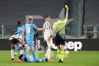 2021-03-02 - Gianluca Frabotta (Juventus FC) yellow card - JUVENTUS FC VS SPEZIA CALCIO - ITALIAN SERIE A - SOCCER