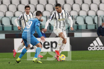 2021-03-02 - Cristiano Ronaldo (Juventus FC) controls the ball - JUVENTUS FC VS SPEZIA CALCIO - ITALIAN SERIE A - SOCCER