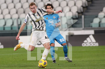 2021-03-02 - Dejan Kulusevski (Juventus FC) shots on goal - JUVENTUS FC VS SPEZIA CALCIO - ITALIAN SERIE A - SOCCER