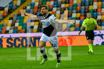 2021-03-06 - Fernado Llorente (Udinese Calcio) celebrates after scoring the 1-0 goal - UDINESE CALCIO VS US SASSUOLO - ITALIAN SERIE A - SOCCER