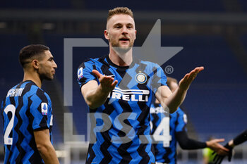2021-03-08 - Milan Skriniar (FC Internazionale) esulta dopo aver segnato il gol del vantaggio per l’Inter - FC INTERNAZIONALE VS ATALANTA BC - ITALIAN SERIE A - SOCCER