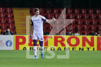 2021-03-13 - Dusan Vlahovic (ACF Fiorentina) celebrates after scoring a goal during the Serie A soccer match between Benevento - Fiorentina, Stadio Ciro Vigorito on March 13, 2021 in Benevento Italy - BENEVENTO CALCIO VS ACF FIORENTINA - ITALIAN SERIE A - SOCCER