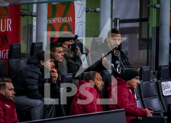 2021-03-14 - Zlatan Ibrahimovic of AC Milan reacts from the bench - AC MILAN VS SSC NAPOLI - ITALIAN SERIE A - SOCCER