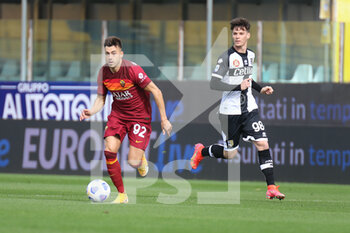 2021-03-14 - Stephan El Shaarawy (AS Roma) Dennis Man (Parma Calcio 1913) - PARMA CALCIO VS AS ROMA - ITALIAN SERIE A - SOCCER