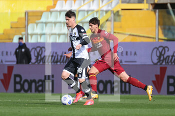 2021-03-14 - Dennis Man (Parma Calcio 1913) - PARMA CALCIO VS AS ROMA - ITALIAN SERIE A - SOCCER