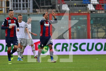 2021-03-20 - Junior Messias (Crotone FC) celebrates after scoring a goal during the Serie A soccer match between Crotone FC - Bologna FC, Stadio Ezio Scida on March 20, 2021 in Crotone Italy - FC CROTONE VS BOLOGNA FC - ITALIAN SERIE A - SOCCER