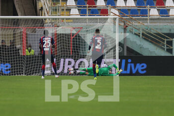 2021-03-20 - Simy (Crotone FC) scores a goal of during the Serie A soccer match between Crotone FC - Bologna FC, Stadio Ezio Scida on March 20, 2021 in Crotone Italy - FC CROTONE VS BOLOGNA FC - ITALIAN SERIE A - SOCCER