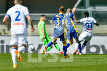 2021-03-21 - Duvan Zapata (Atalanta BC) scores a goal 0-2 - HELLAS VERONA VS ATALANTA BC - ITALIAN SERIE A - SOCCER