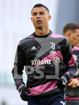 2021-03-21 - Cristiano Ronaldo (Juventus FC) during warmup - JUVENTUS FC VS BENEVENTO CALCIO - ITALIAN SERIE A - SOCCER