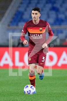 2021-03-21 - Roger Ibanez of AS Roma seen in action - AS ROMA VS SSC NAPOLI - ITALIAN SERIE A - SOCCER
