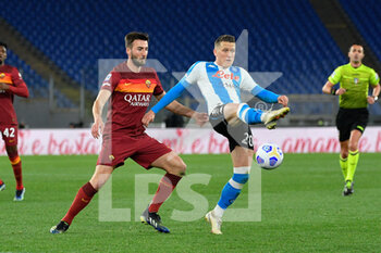 2021-03-21 - Piotr Zieliński of SSC Napoli and Bryan Cristante of AS Roma seen in action - AS ROMA VS SSC NAPOLI - ITALIAN SERIE A - SOCCER