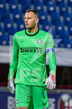 2021-04-03 - Samir Handanovic (FC Inter) - BOLOGNA FC VS INTER - FC INTERNAZIONALE - ITALIAN SERIE A - SOCCER