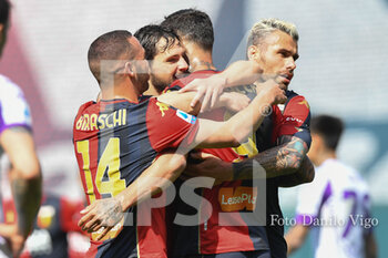 2021-04-03 - team Genoa celebrates after scoring a goal - GENOA CFC VS ACF FIORENTINA - ITALIAN SERIE A - SOCCER