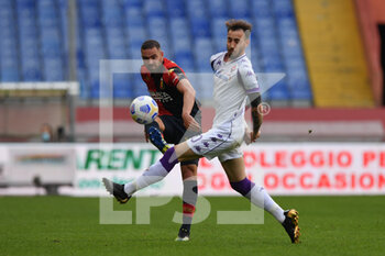 2021-04-03 - Davide Biraschi (Genoa) , Gaetano CASTROVILLI (Fiorentina) - GENOA CFC VS ACF FIORENTINA - ITALIAN SERIE A - SOCCER