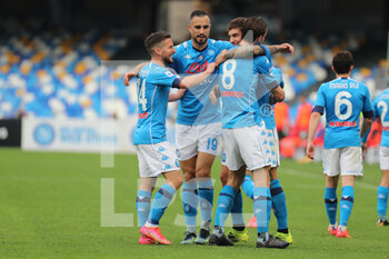 2021-04-03 - Giovanni Di Lorenzo (SSC Napoli) celebrates after scoring a goal - SSC NAPOLI VS FC CROTONE - ITALIAN SERIE A - SOCCER