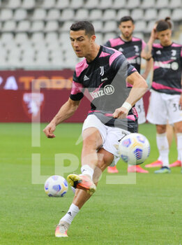 2021-04-03 - Cristiano Ronaldo (Juventus FC) during warm-up - TORINO FC VS JUVENTUS FC - ITALIAN SERIE A - SOCCER