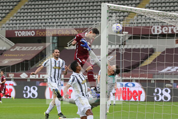 2021-04-03 - ANTONIO SANABRIA (TORINO FC) scores the goal - TORINO FC VS JUVENTUS FC - ITALIAN SERIE A - SOCCER