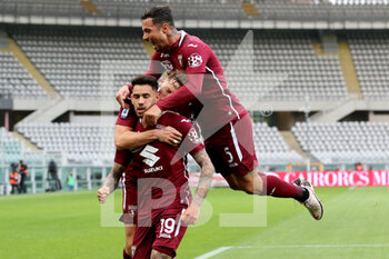 2021-04-03 - Antonio Sanabria (Torino FC) celebrates the goal with Armando Izzo (Torino FC) - TORINO FC VS JUVENTUS FC - ITALIAN SERIE A - SOCCER