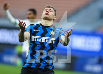 2021-04-07 - Nicolo Barella of FC Internazionale reacts during the Serie A 2020/21 football match between FC Internazionale vs US Sassuolo at the San Siro Stadium, Milan, Italy on April 07, 2021 - Photo FCI / Fabrizio Carabelli - INTER - FC INTERNAZIONALE VS US SASSUOLO - ITALIAN SERIE A - SOCCER