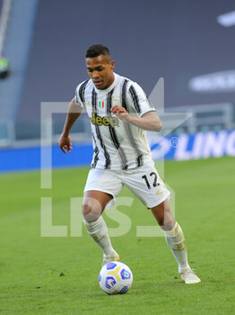 2021-04-07 - Alex Sandro Lobo Silva (Juventus FC) - JUVENTUS FC VS SSC NAPOLI - ITALIAN SERIE A - SOCCER