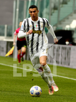 2021-04-11 - Cristiano Ronaldo (Juventus FC) - JUVENTUS FC VS GENOA CFC - ITALIAN SERIE A - SOCCER