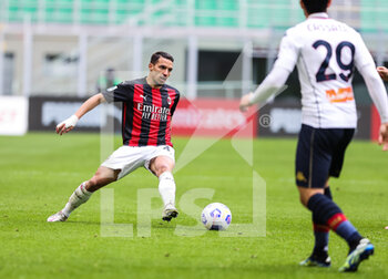 2021-04-18 - Ismael Bennacer of AC Milan in action during the Serie A 2020/21 football match between AC Milan vs Genoa CFC at the Giuseppe Meazza Stadium, Milan, Italy on April 18, 2021 - Photo FCI / Fabrizio Carabelli - AC MILAN VS GENOA CFC - ITALIAN SERIE A - SOCCER