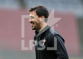2021-04-21 - Alessio Romagnoli of AC Milan warms up during the Serie A 2020/21 football match between AC Milan vs US Sassuolo at Giuseppe Meazza Stadium, Milan, Italy on April 21, 2021 - Photo FCI / Fabrizio Carabelli - AC MILAN VS US SASSUOLO - ITALIAN SERIE A - SOCCER