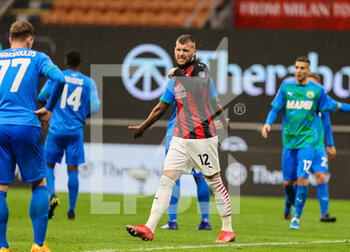 2021-04-21 - Ante Rebic of AC Milan reacts during the Serie A 2020/21 football match between AC Milan vs US Sassuolo at Giuseppe Meazza Stadium, Milan, Italy on April 21, 2021 - Photo FCI / Fabrizio Carabelli - AC MILAN VS US SASSUOLO - ITALIAN SERIE A - SOCCER