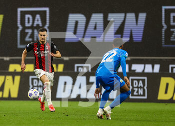 2021-04-21 - Diogo Dalot of AC Milan in action during the Serie A 2020/21 football match between AC Milan vs US Sassuolo at Giuseppe Meazza Stadium, Milan, Italy on April 21, 2021 - Photo FCI / Fabrizio Carabelli - AC MILAN VS US SASSUOLO - ITALIAN SERIE A - SOCCER