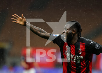 2021-04-21 - Franck Kessie of AC Milan reacts during the Serie A 2020/21 football match between AC Milan vs US Sassuolo at Giuseppe Meazza Stadium, Milan, Italy on April 21, 2021 - Photo FCI / Fabrizio Carabelli - AC MILAN VS US SASSUOLO - ITALIAN SERIE A - SOCCER