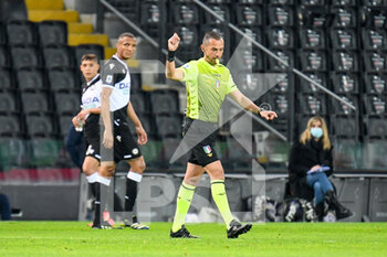 2021-04-21 - The referee of the match Marco Guida canceled the goal - UDINESE CALCIO VS CAGLIARI CALCIO - ITALIAN SERIE A - SOCCER