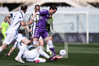 2021-04-25 - Dusan Vlahovic of ACF Fiorentina in action - ACF FIORENTINA VS JUVENTUS FC - ITALIAN SERIE A - SOCCER