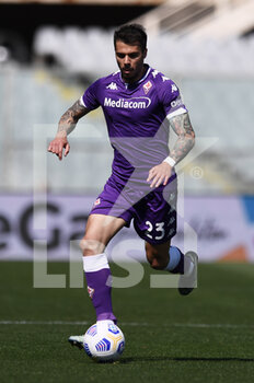 2021-04-25 - Lorenzo Venuti of ACF Fiorentina in action - ACF FIORENTINA VS JUVENTUS FC - ITALIAN SERIE A - SOCCER