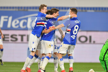 2021-05-02 - Team Sampdoria, celebrates after scoring a goal - UC SAMPDORIA VS AS ROMA - ITALIAN SERIE A - SOCCER