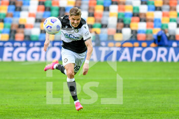 2021-05-02 - Jens Stryger Larsen (Udinese) in action - UDINESE CALCIO VS JUVENTUS FC - ITALIAN SERIE A - SOCCER