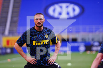 2021-05-08 - Danilo D'Ambrosio (FC Inter) warmup before the Italian championship Serie A football match between FC Internazionale and UC Sampdoria on May 8, 2021 at Giuseppe Meazza stadium in Milan, Italy - Photo Morgese-Rossini / DPPI - INTER - FC INTERNAZIONALE VS UC SAMPDORIA - ITALIAN SERIE A - SOCCER